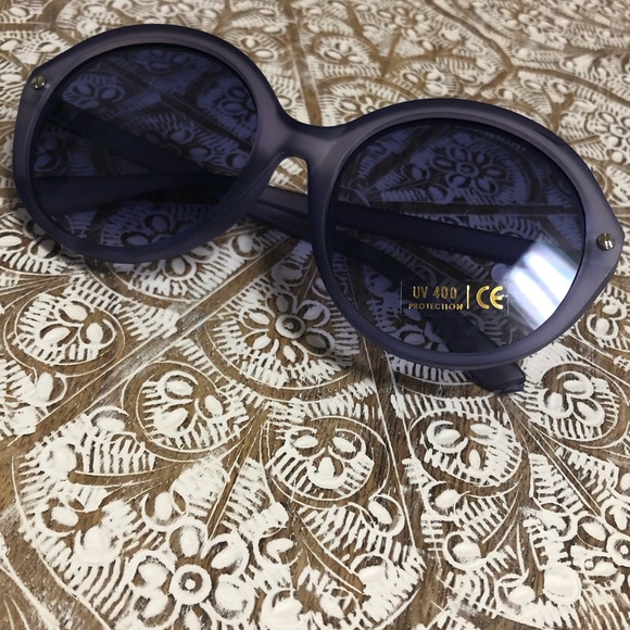 Accessories - Brand New Round Purple Statement Sunglasses